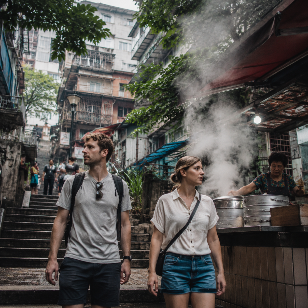 在重庆住满一个月以后,镜头终于开始拍到景点以外的日常骨架 | After a Full Month in Chongqing, the Camera Finally Catches the Everyday Framework Beyond the Sights