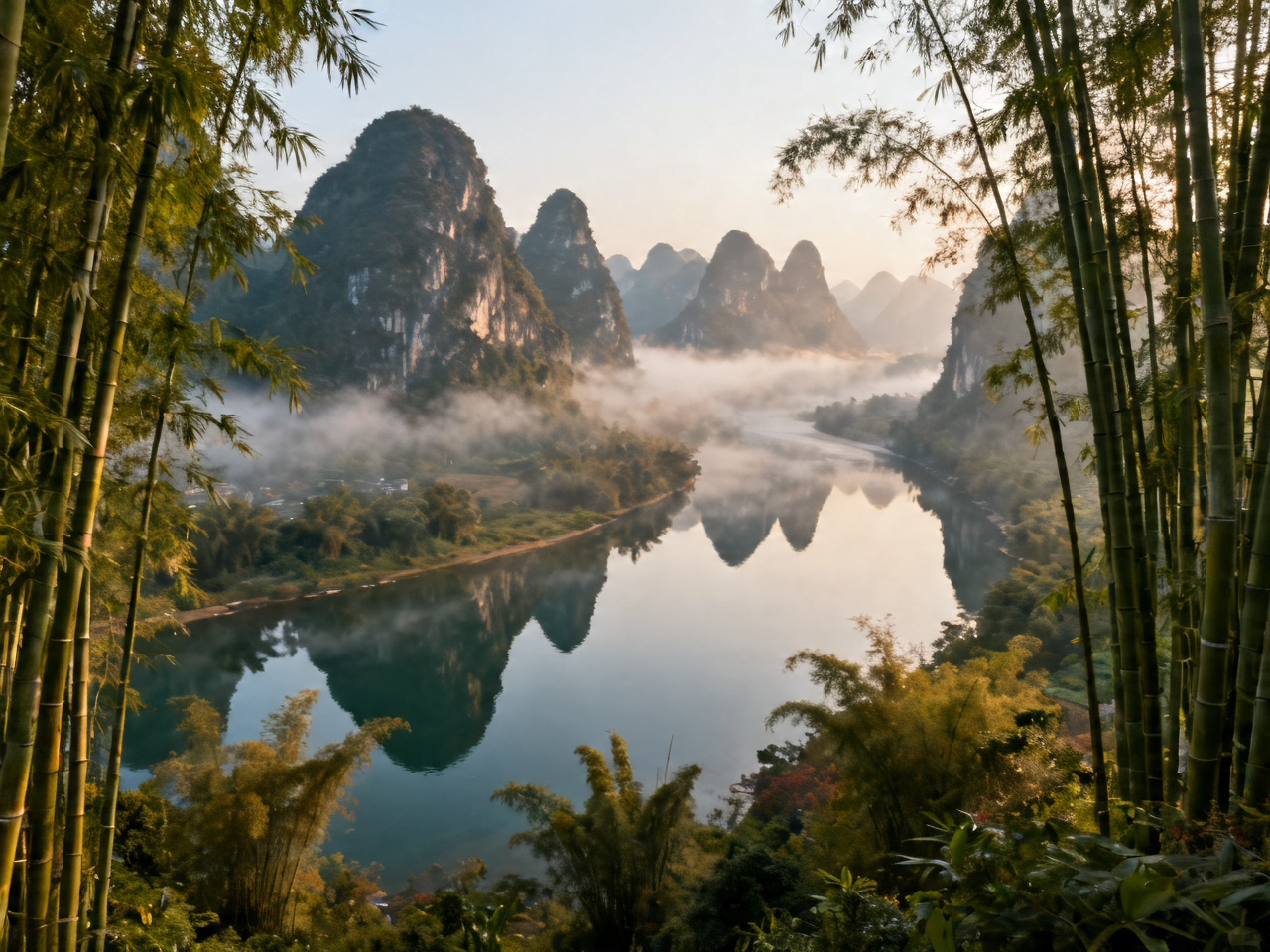 桂林喀斯特山水:自然之美 | Guilin Karst Mountains: Nature at Its Best